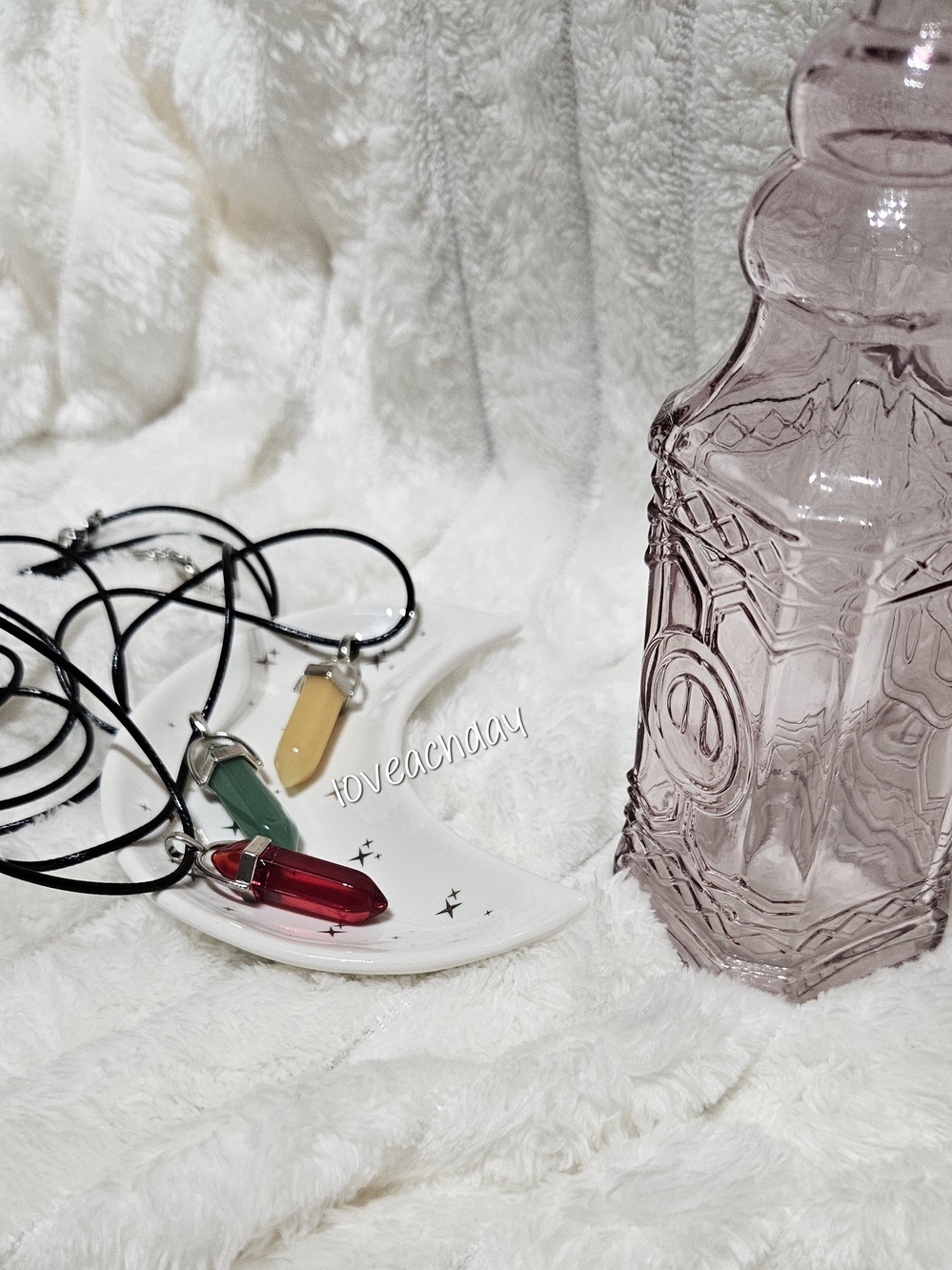 ☆ Crystal Pendant Necklace - Red, Green, Yellow